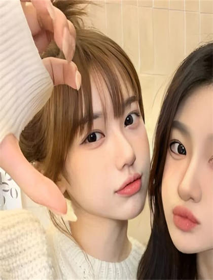 从技术角度看《兔小贝儿歌之秋天好儿歌》：微距摄影的艺术表达的技术支持 促进电影产业的升级发展